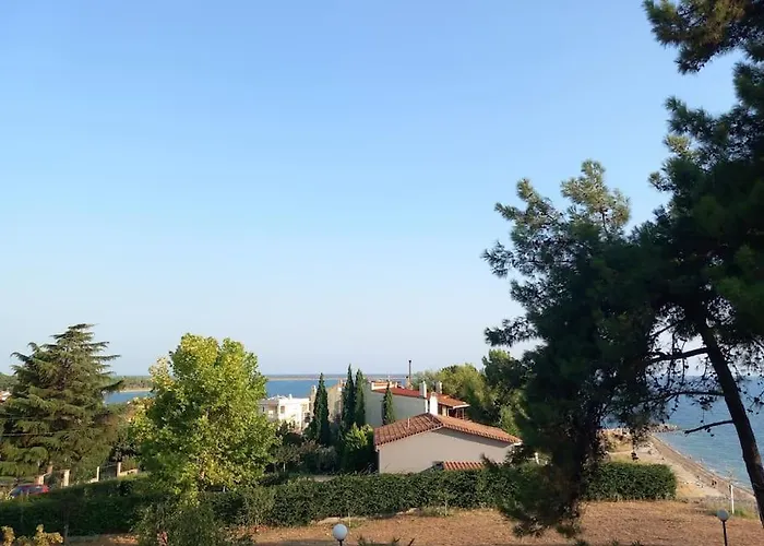 Agnanti Apartment