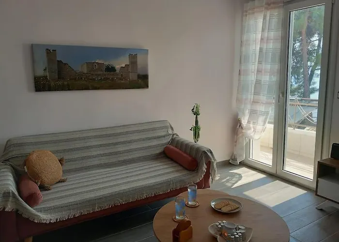 Agnanti Apartment